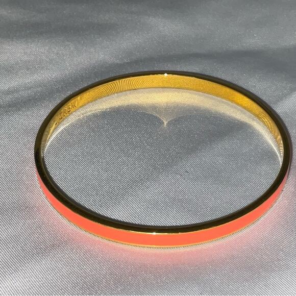 J CREW ORANGE ENAMEL GOLD TONE DESIGNER BANGLE BRACELET 3” - Picture 5 of 8